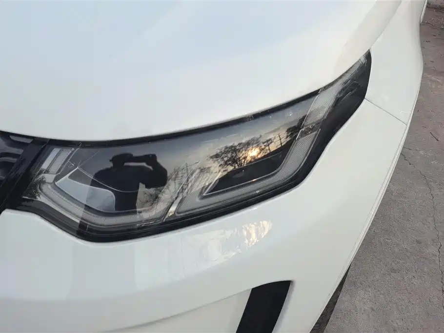 Land Rover Discovery Sport 2022 Model 249PS R-Dynamic SE Performance Tech Edition 5-Seater фото 5