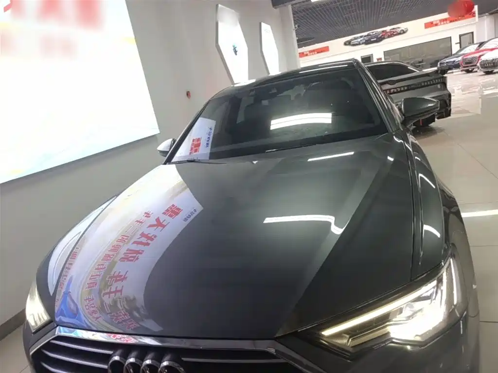 Audi A6L 2021 40 TFSI Luxury Sport фото 3