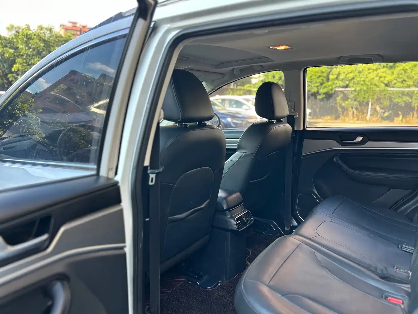 Фото 14 - Haval H6
