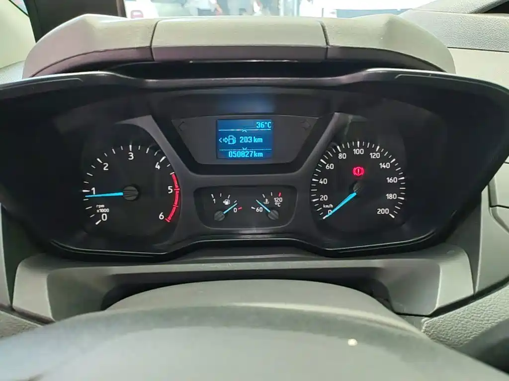 Ford Transit 2023 2019 2.0T Diesel Multi-Purpose Commercial Vehicle Short Wheelbase Low Roof 6-Seater China VI