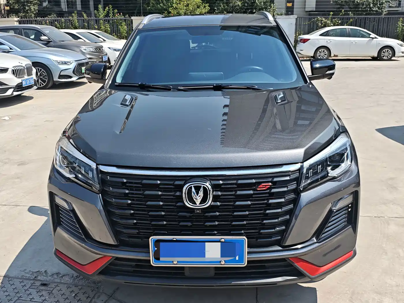 Фото 2 - Changan CS75