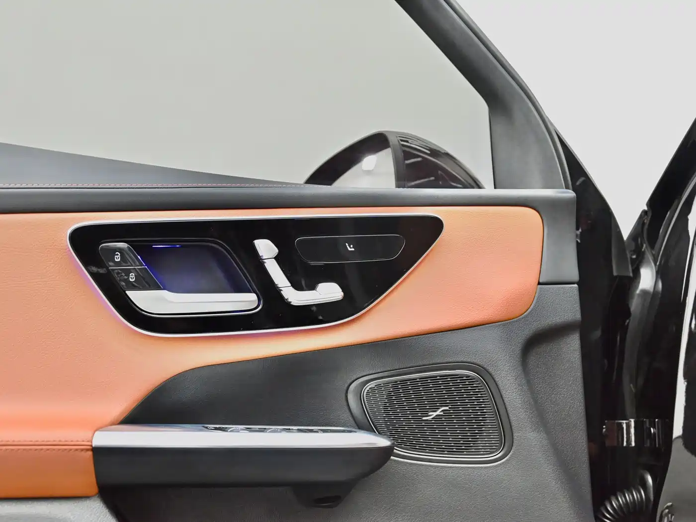 Mercedes-Benz GLC, миниатюра 19