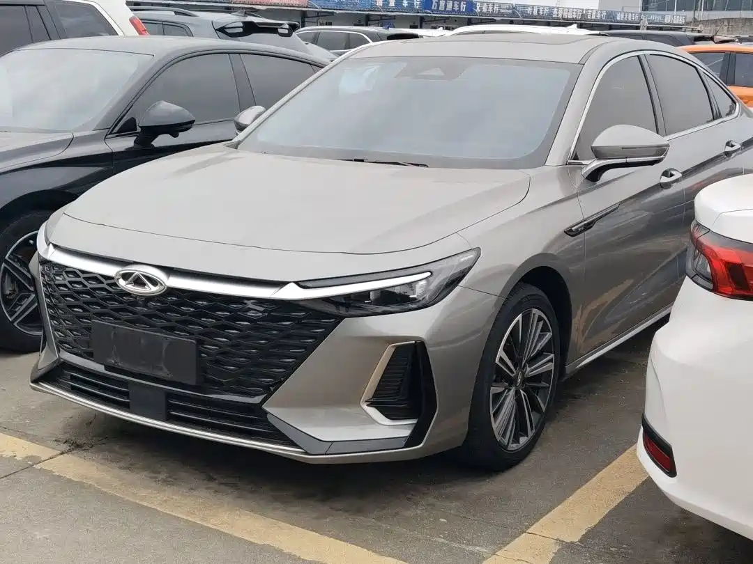 Фото 2 - Chery Arrizo 8