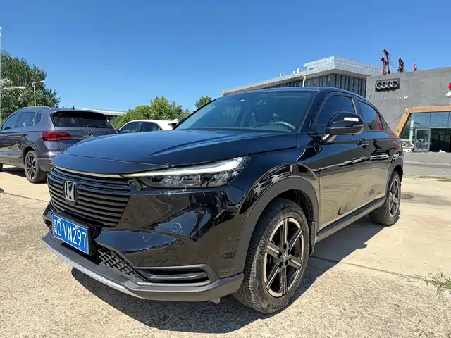 Honda Vezel 1.5L CVT, Авангард