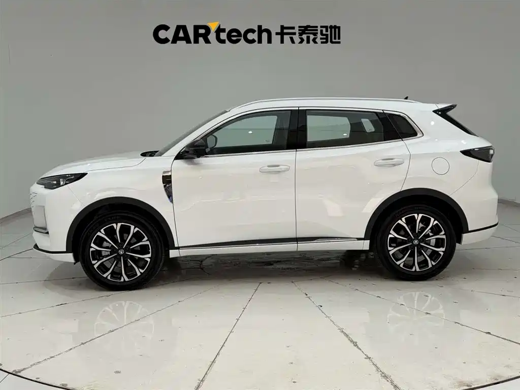 CHANGAN CS55PLUS PHEV
