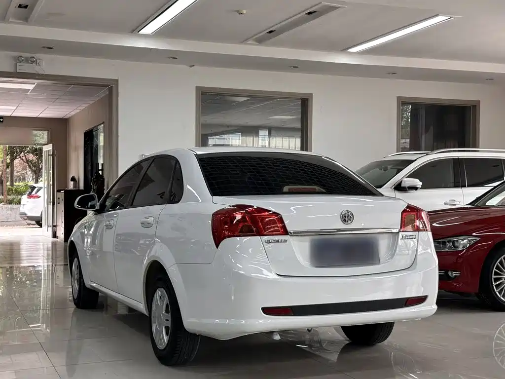Фото 25 - Buick Excelle