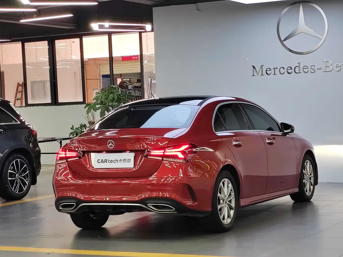 Mercedes-Benz A-Class 2019 A 200 L Sport Sedan фото 6