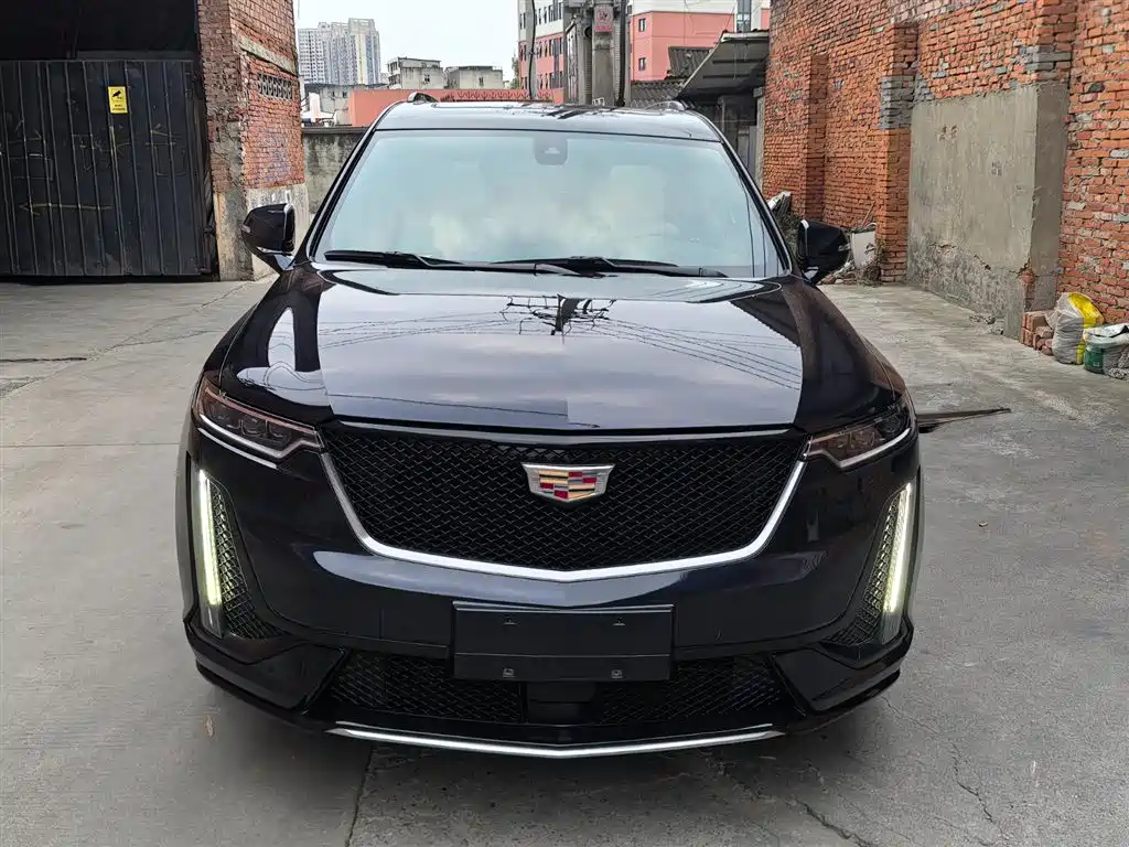 Cadillac XT6 2020 Facelift 28T 6-Seater Luxury фото 2