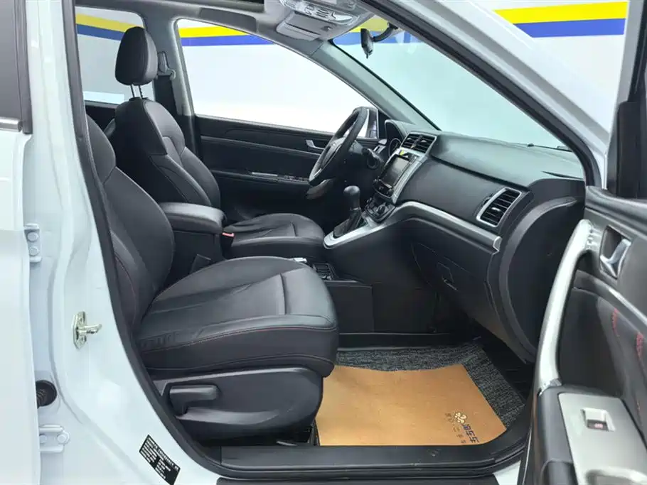Haval M6 2019 1.5T DCT 2WD Elite Type China VI фото 8
