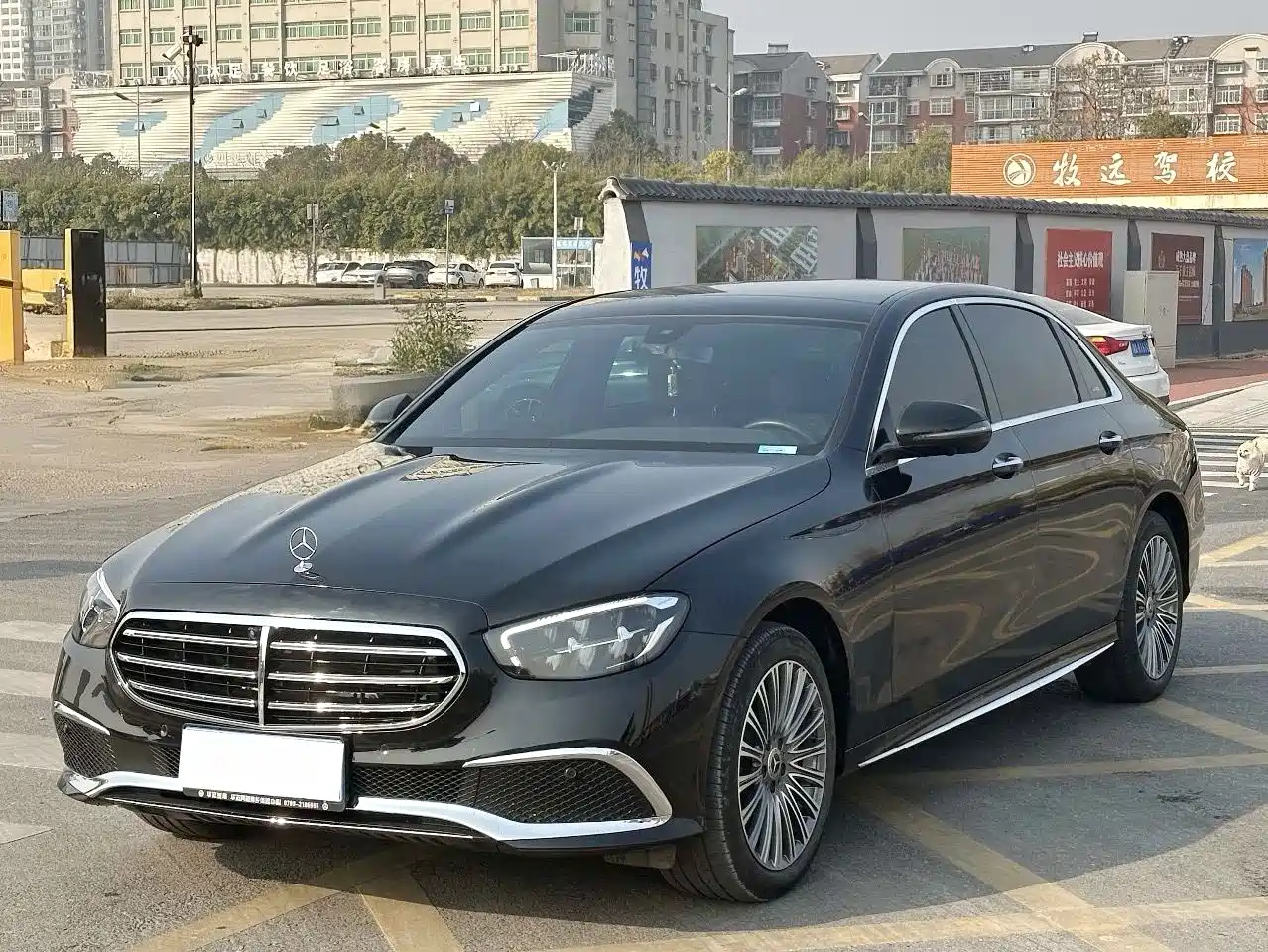 Mercedes-Benz E-Class 2023 E 300 L Luxury