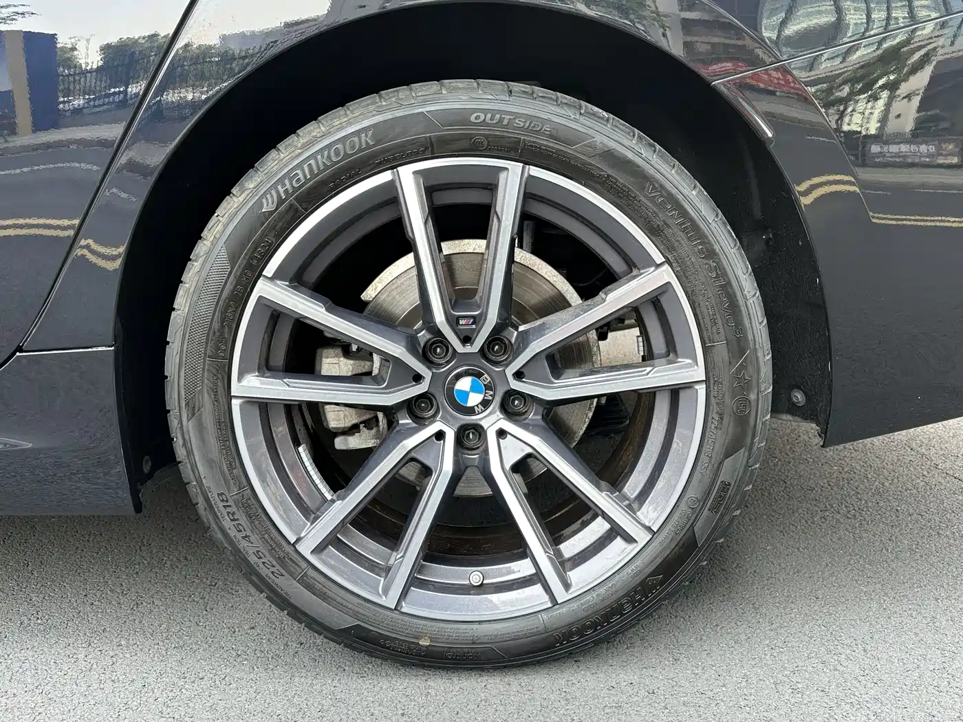 BMW 3 Series 2025 325Li M Sport Package фото 10