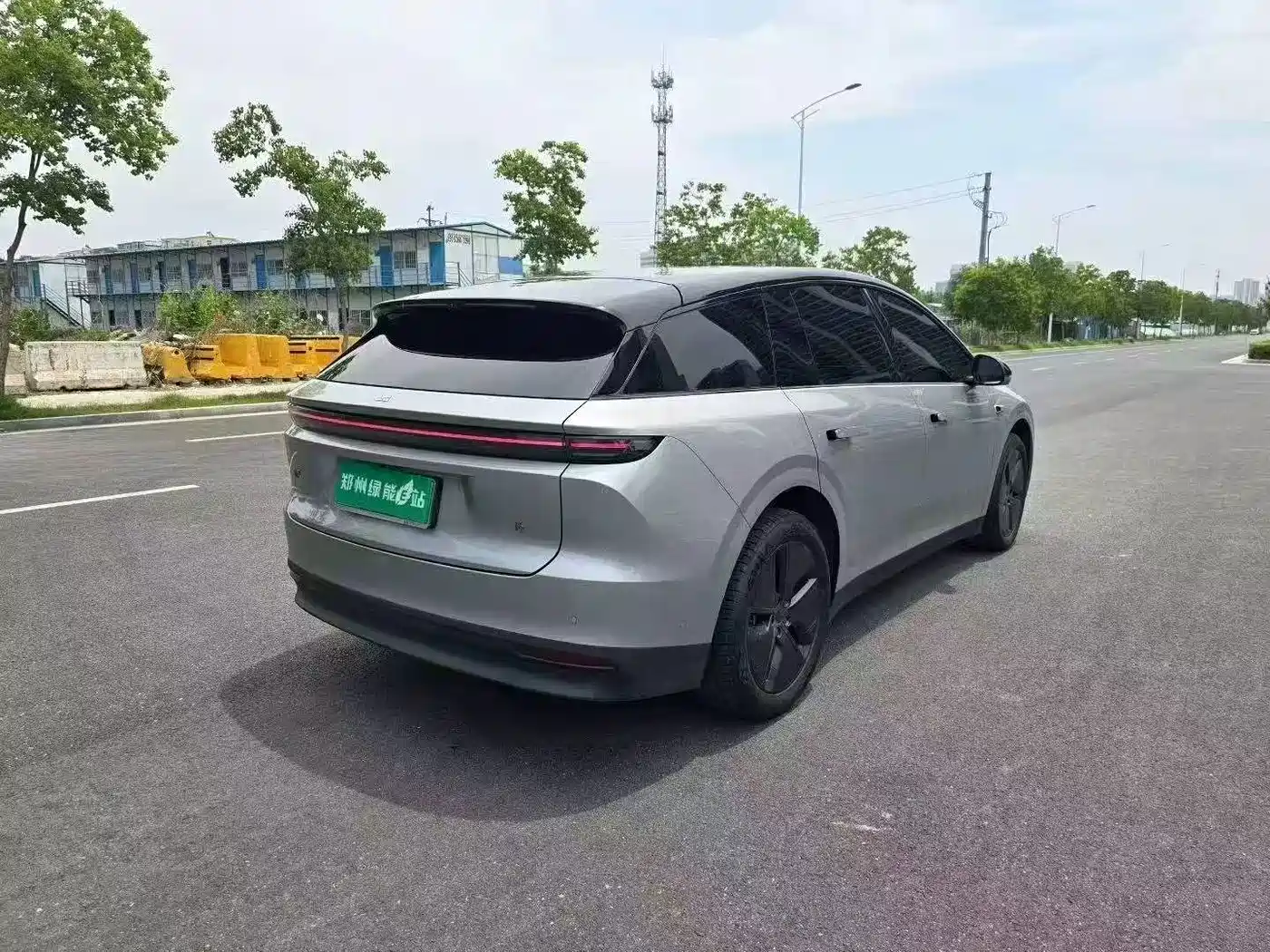 Li Auto i6 2025 2025 2WD Base Model