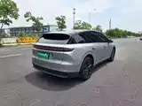 Photo 9 - Li Auto i6