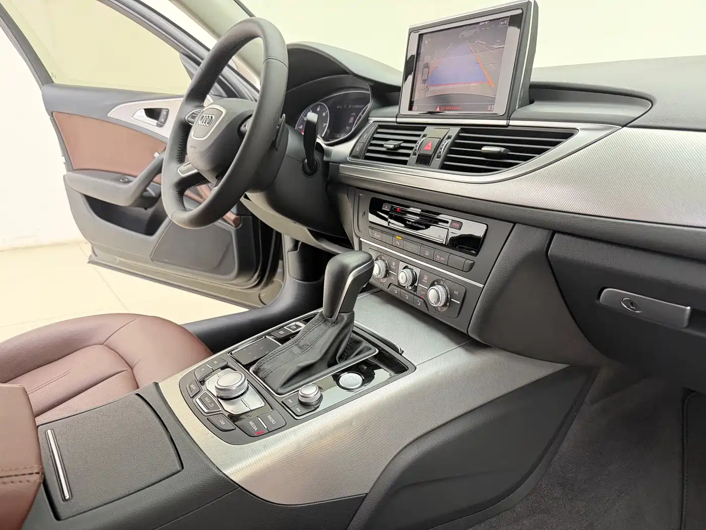 Audi A6L 2016 30 FSI Technology фото 11