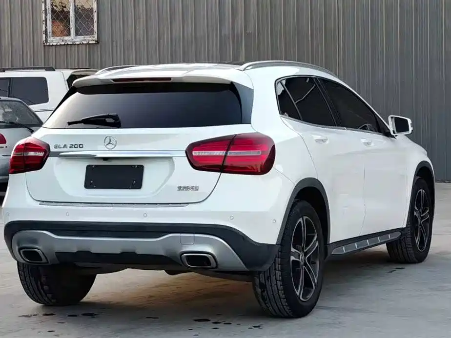 Mercedes-Benz GLA 2019 GLA 200 Fashion фото 4