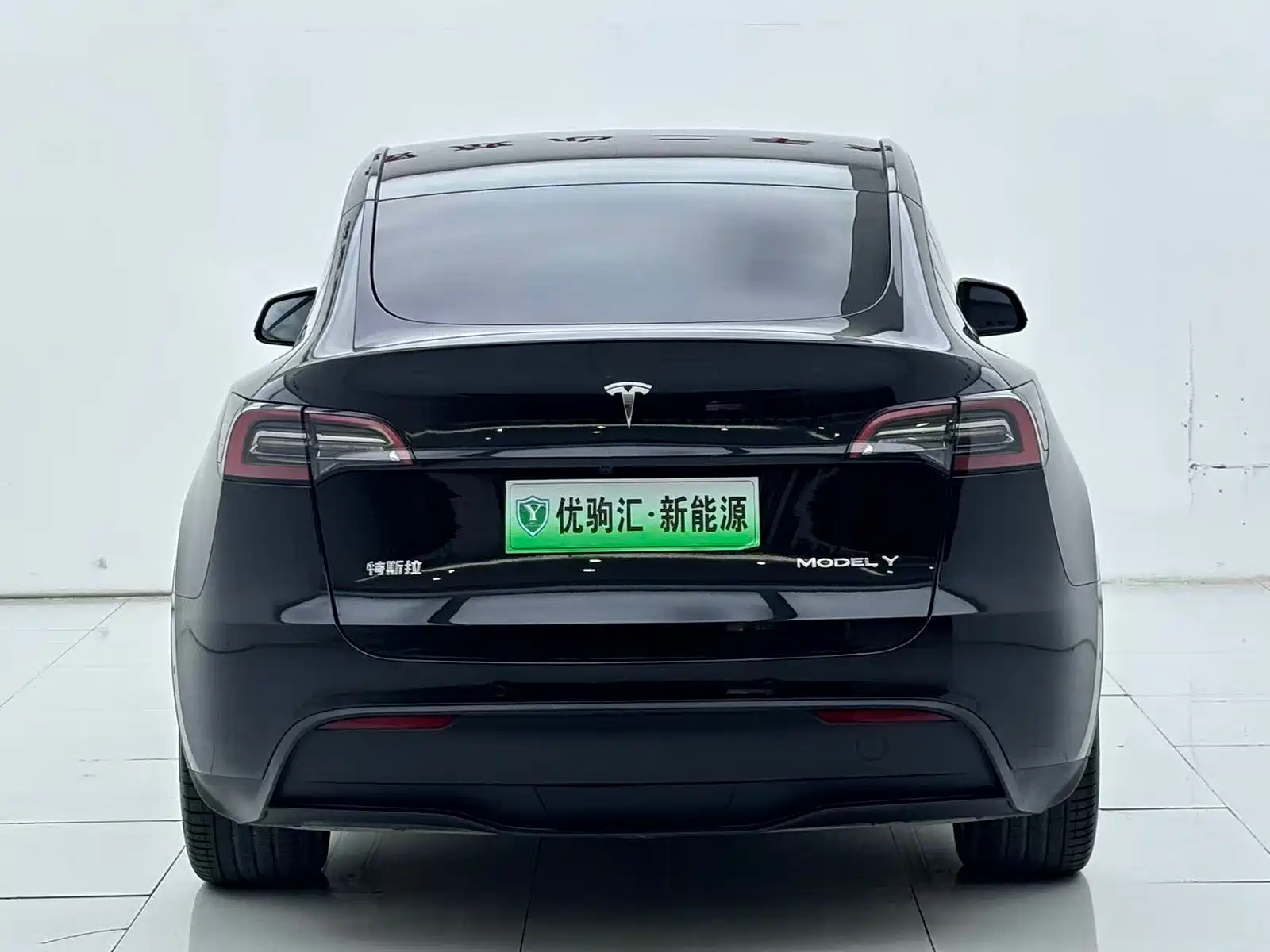 Фото 5 - Tesla Model Y