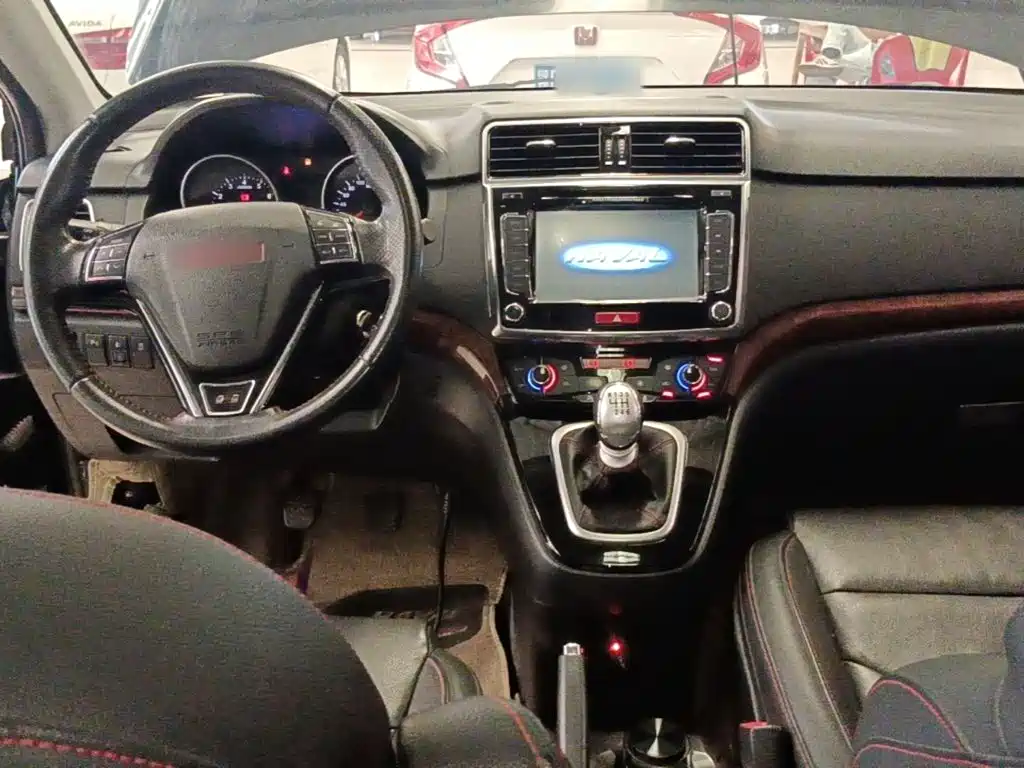 Фото 10 - Haval H6