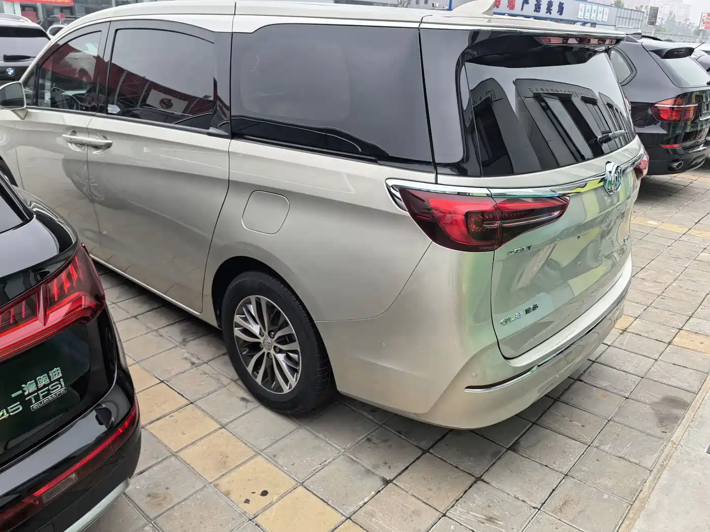 BUICK GL8