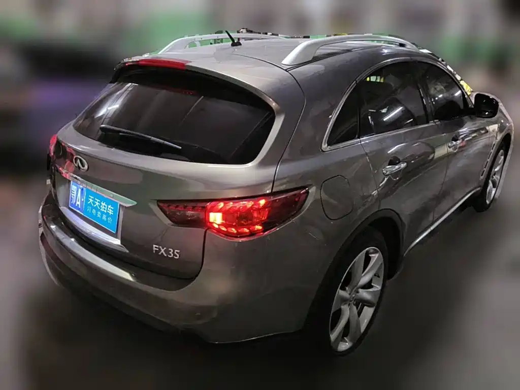 Infiniti FX 2010 2010 FX35 Premium
