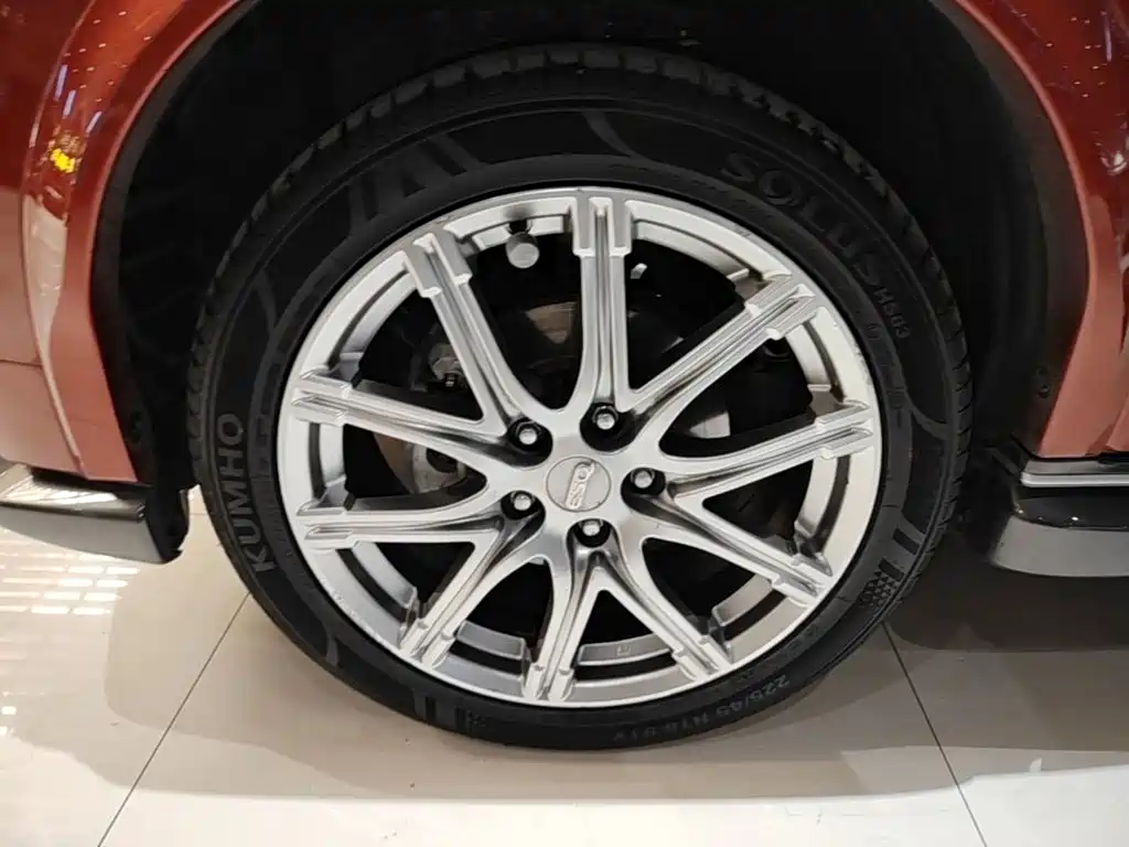 Infiniti ESQ 2019 2014 1.6L Free Edition