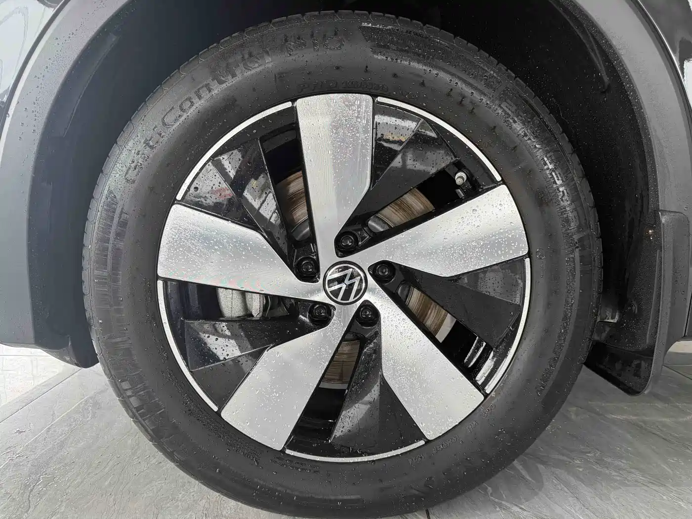 Volkswagen Tiguan L 2024 PRO 330TSI 2WD Smart Edition фото 16