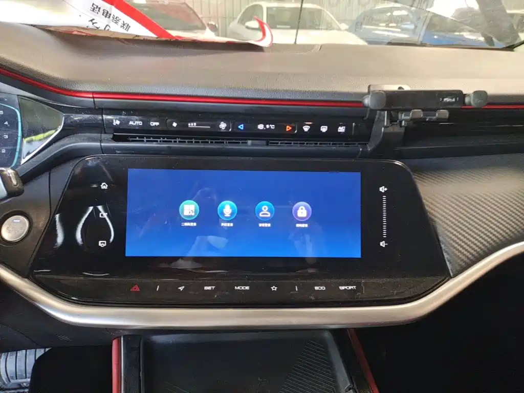 Dongfeng Aeolus Yixuan MAX 2021 2021 1.5T Trendy Dad Edition
