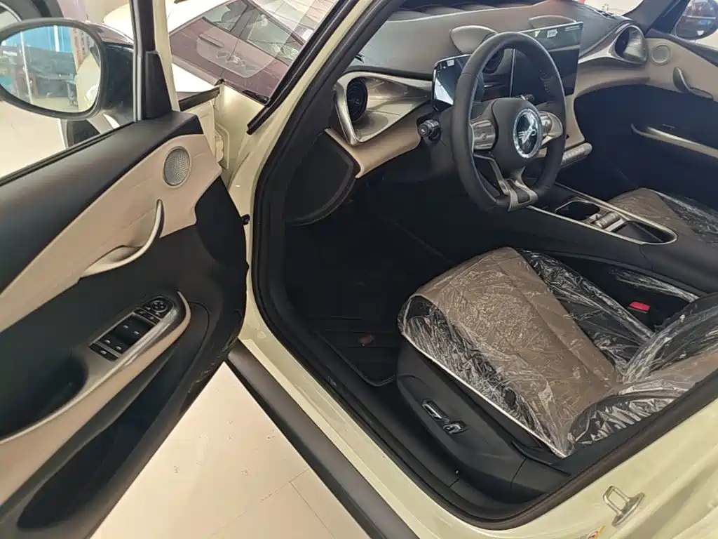 BYD Dolphin 2026 2025 420km Freedom Edition