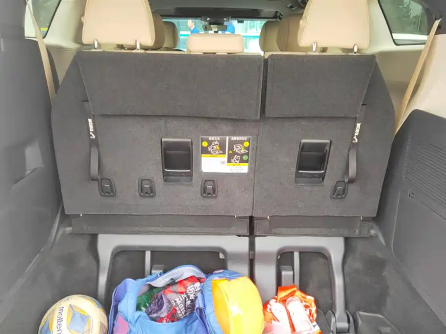 Toyota Granvia 2023 2.5L Hybrid Prestige PLUS Edition фото 4