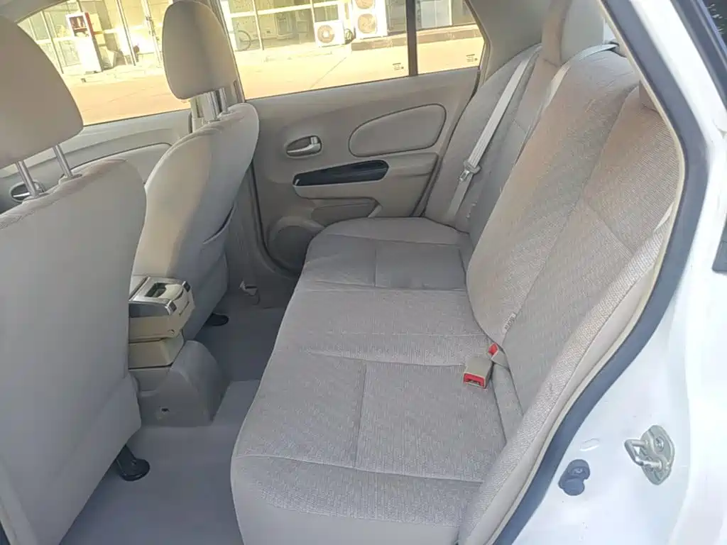 Venucia D50 2015 2015 1.6L Automatic Fashion