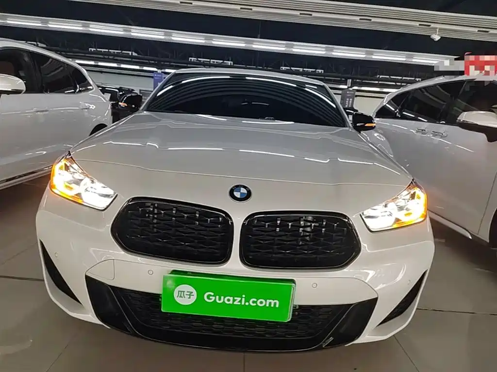 BMW X2 2022 xDrive25i Black Night Edition фото 3