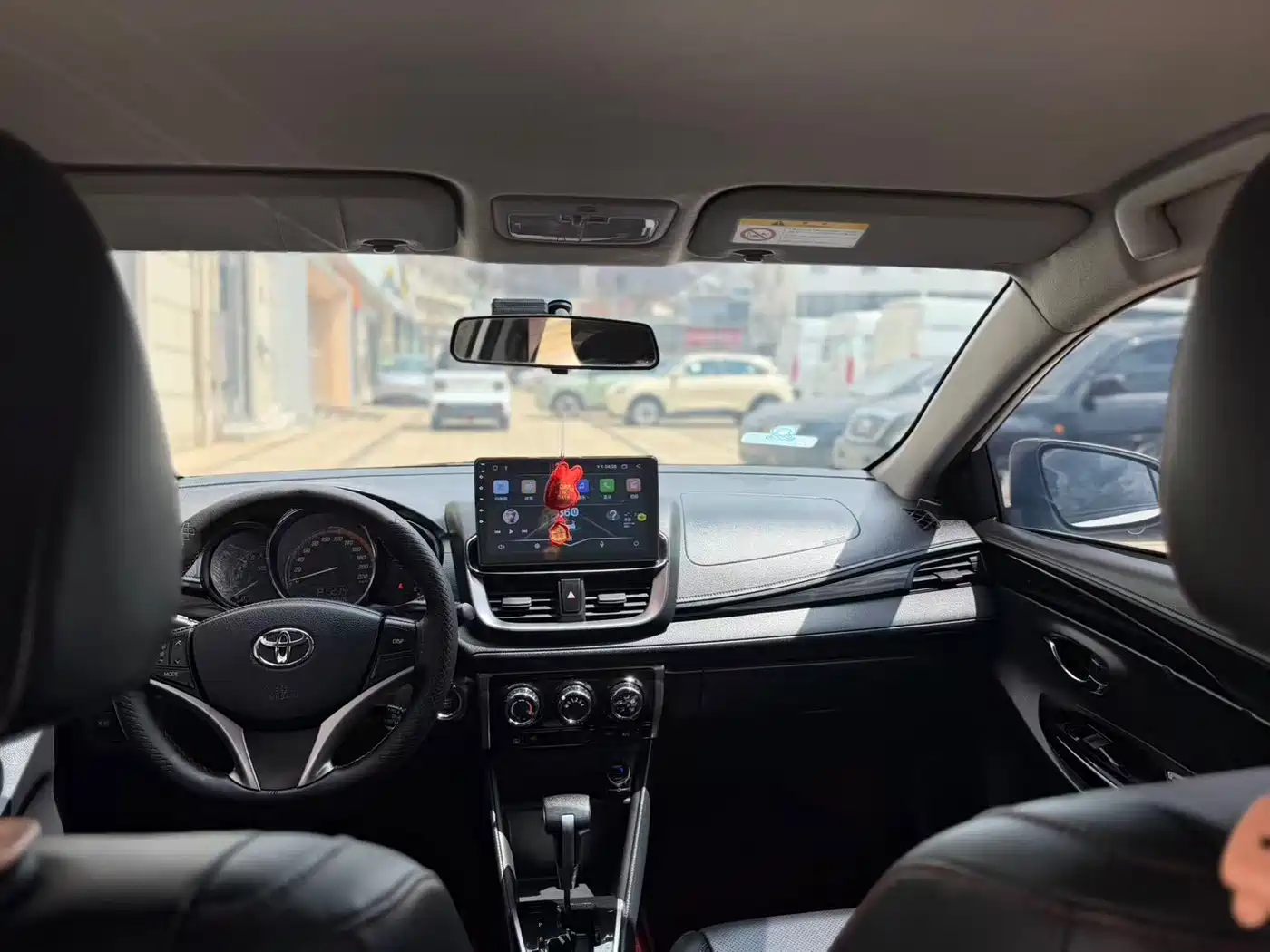 TOYOTA YARIS L ZHIXUAN