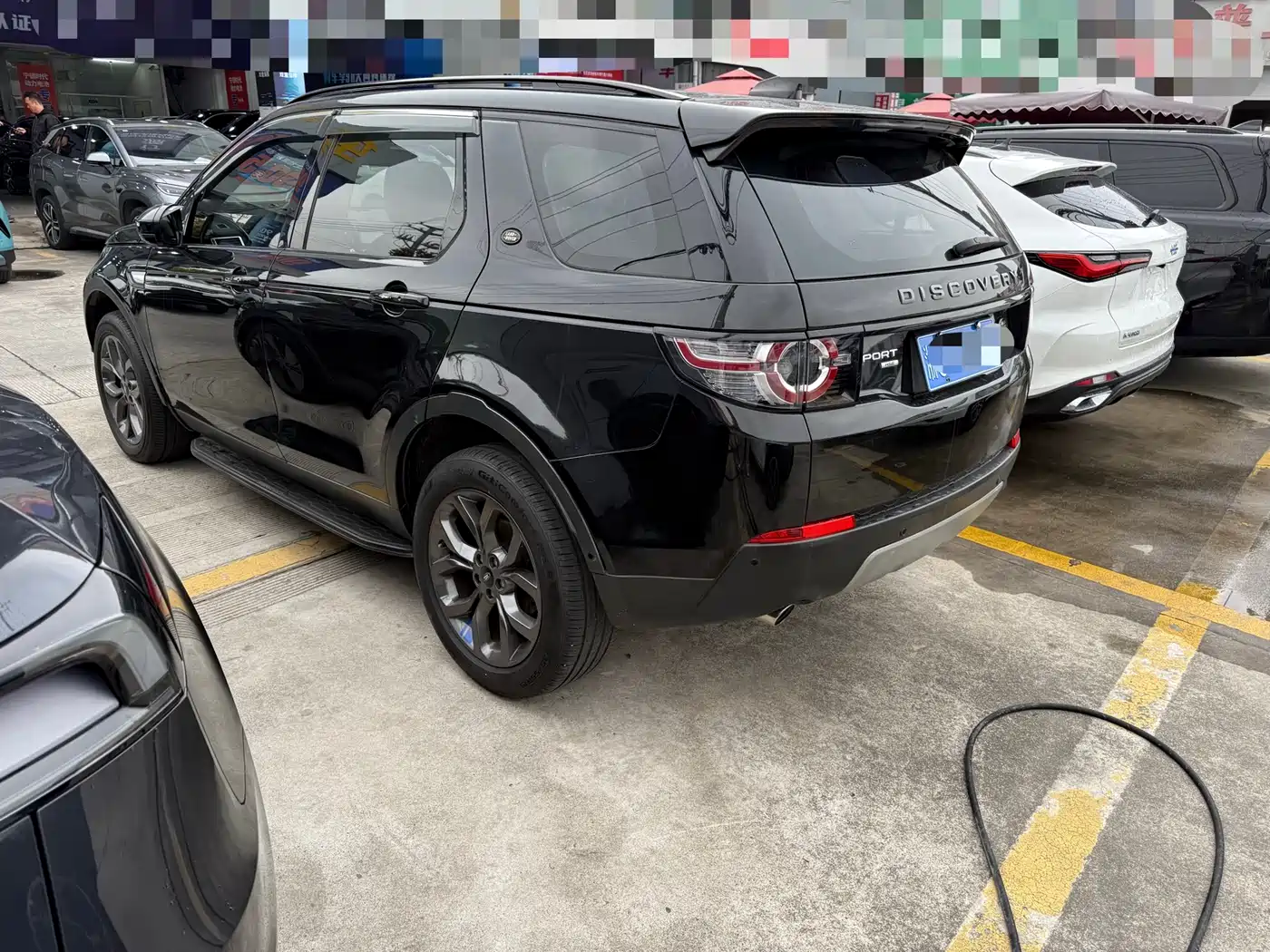 Land Rover Discovery Sport 2018 240PS HSE Edition фото 4