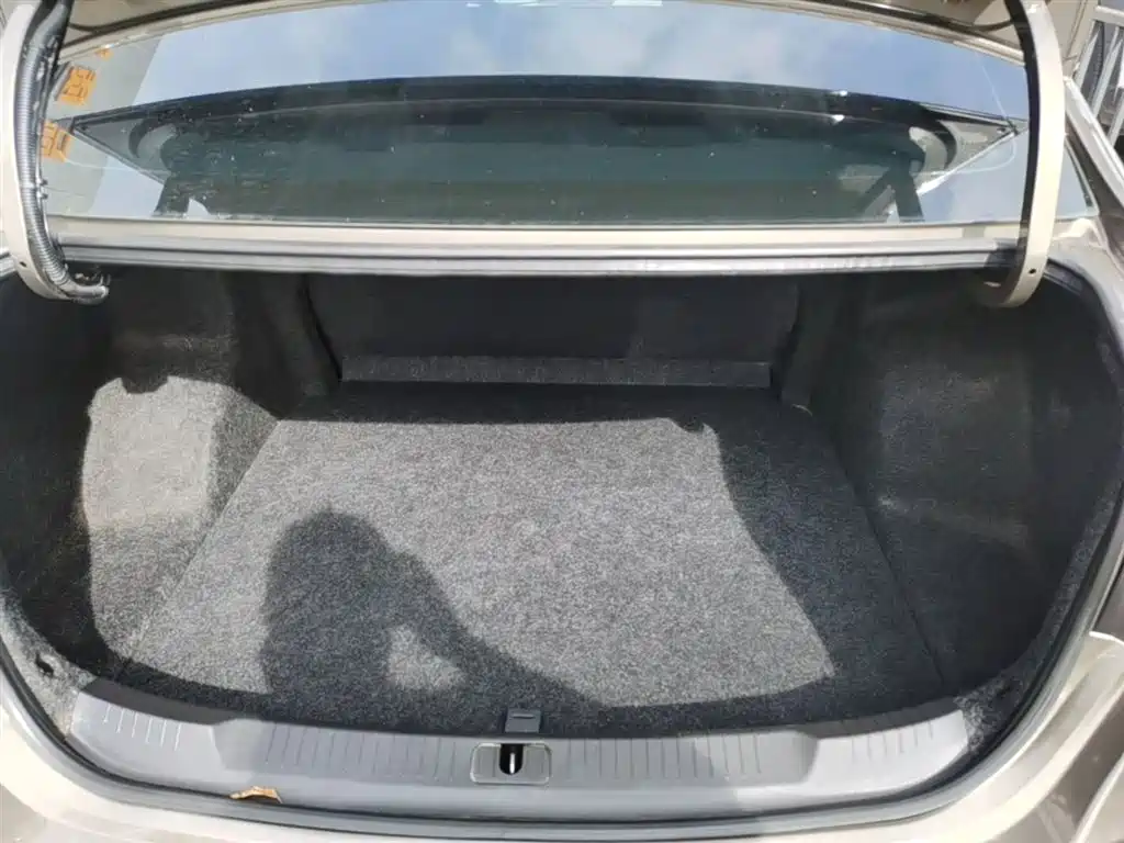Buick Excelle 2015 15N Manual Progressive фото 19