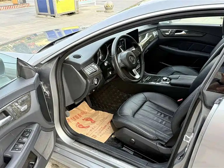 Mercedes-Benz CLS 2015 CLS 320 фото 7