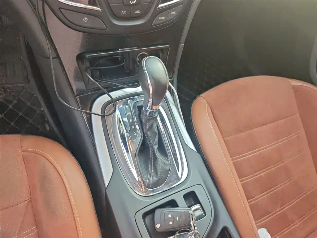 Buick Regal 2015 1.6T Elite Tech Edition фото 7