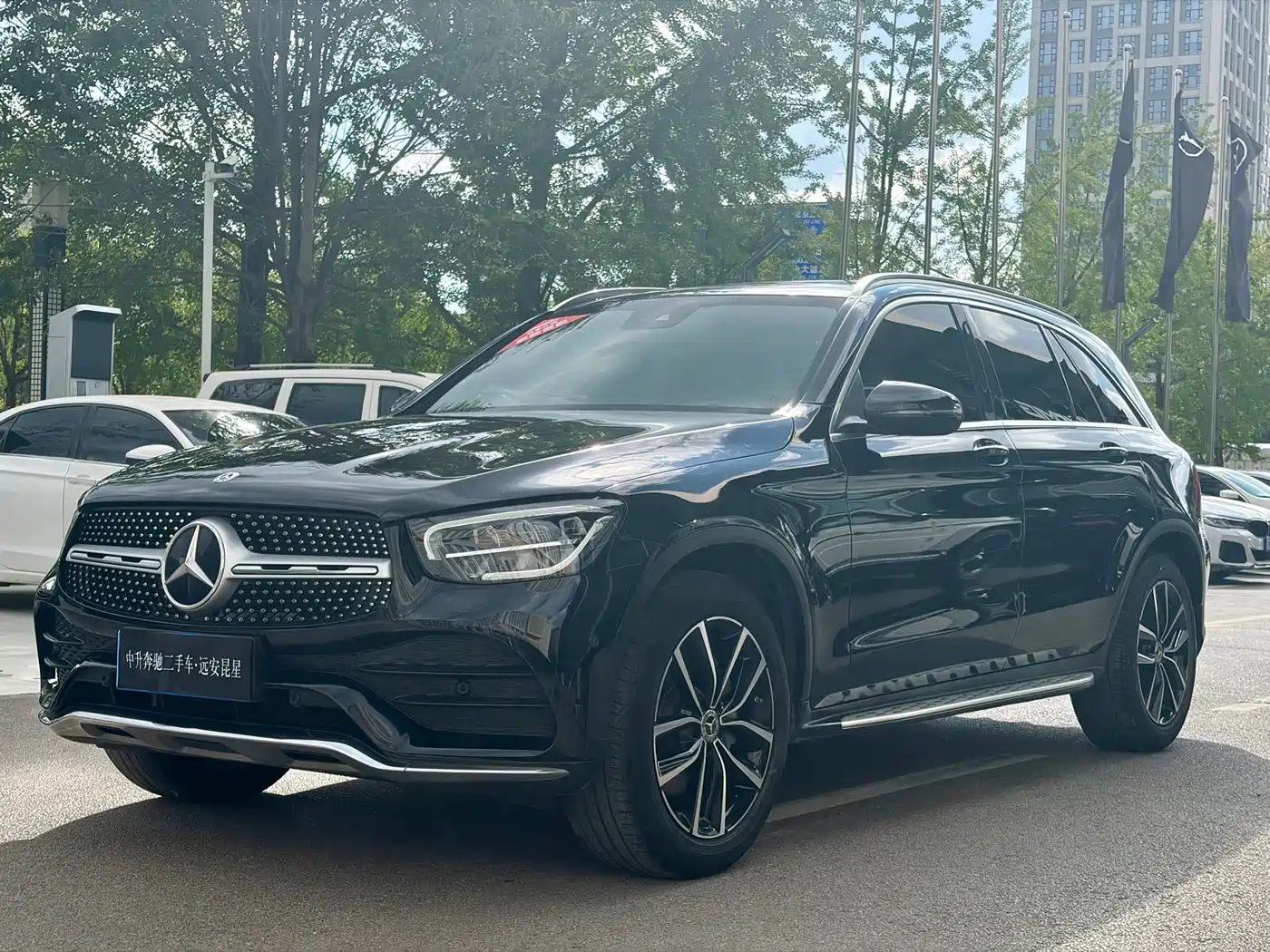 Mercedes-Benz GLC 2021 GLC 300 L 4MATIC Sporty фото 3