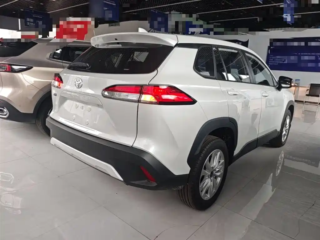 Toyota Corolla Cross 2025 2.0L Pioneer Edition фото 7