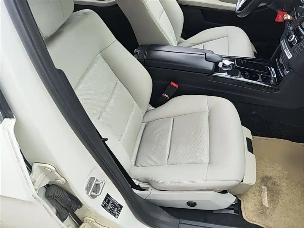 Mercedes-Benz E-Class 2014 Facelift E 260 L Sport фото 25