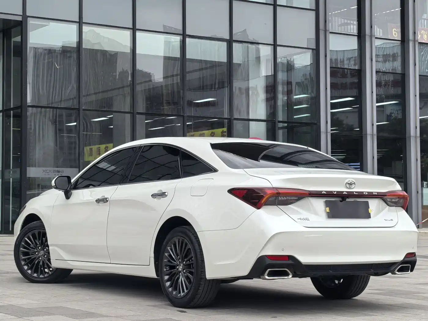 Toyota Avalon 2019 2.0L XLE Premium Edition (China VI) фото 4