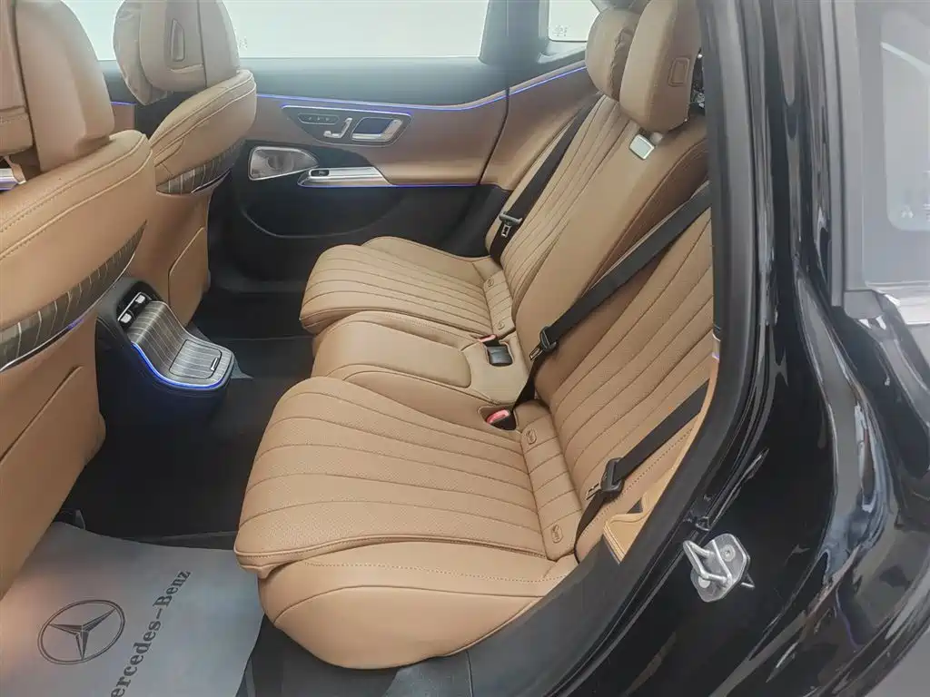 Mercedes-Benz E-Class 2026 2026 E 300 L Luxury