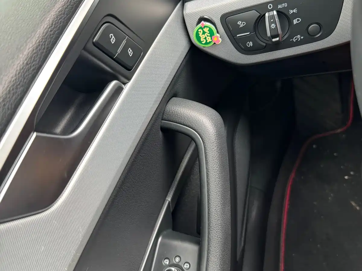 Audi A5 (Import) 2017 Coupe 40 TFSI Style фото 10