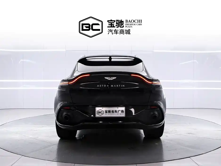 Фото 4 - Aston Martin DBX