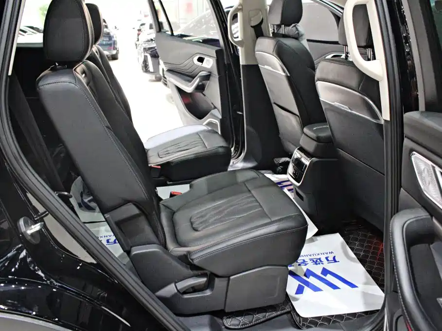 Hongqi HS7 PHEV 2025 2024 2.0T PHEV 2WD Flagship 6-seater