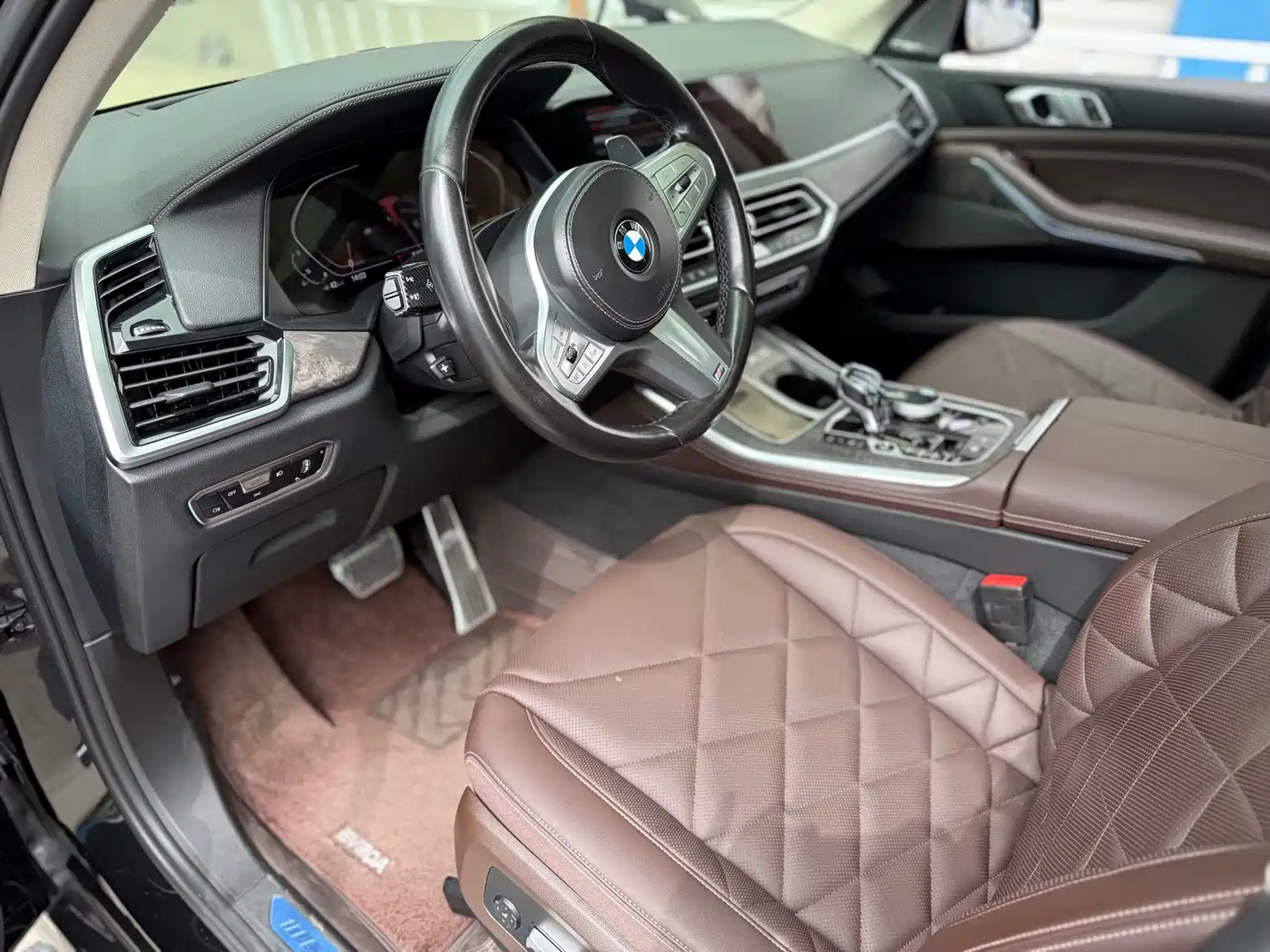 BMW X5 2022 xDrive 30Li Premium M Sport Package фото 6