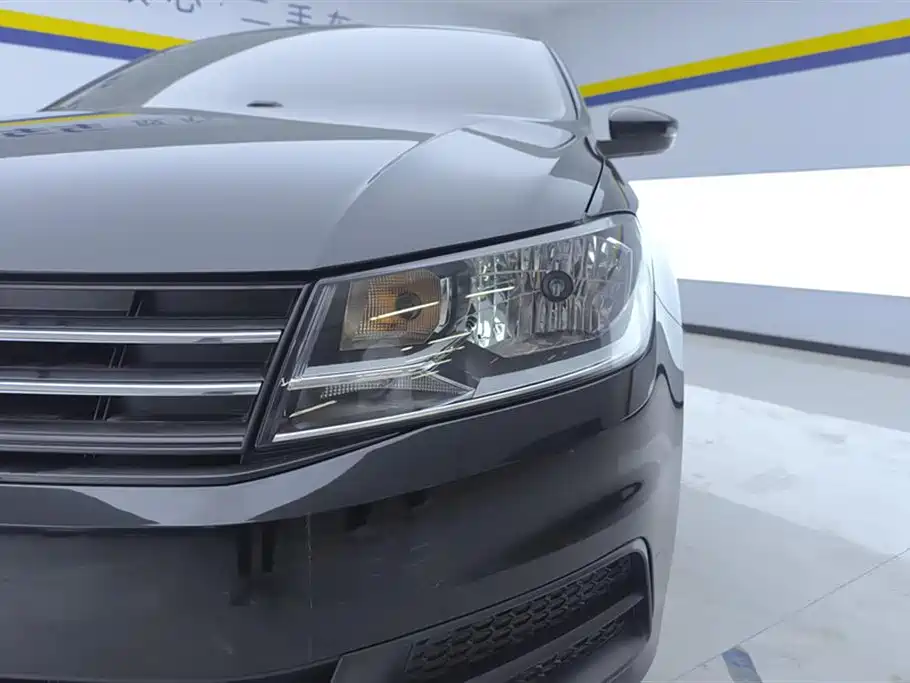 Volkswagen Santana 2019 1.5L Manual Trend China VI фото 5