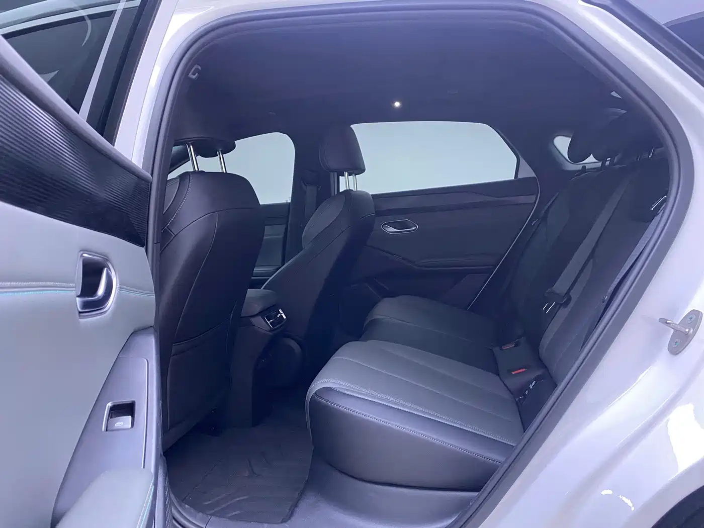 BYD Qin L 2026 2025 EV 470KM Leading Edition