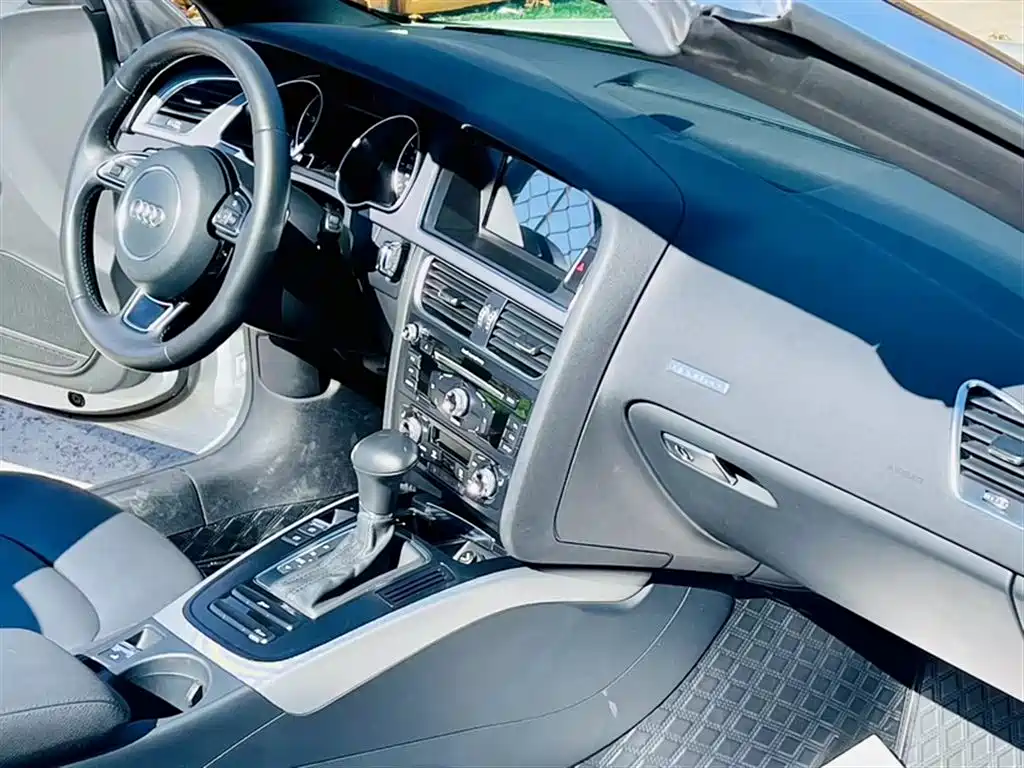 Audi A5 (Import) 2014 Cabriolet 45 TFSI quattro фото 6