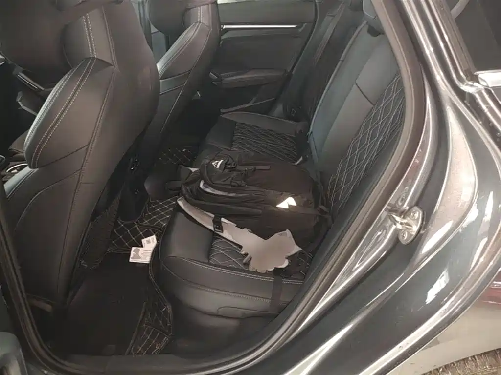 Audi A3 2025 Sportback 35TFSI Flying Premium фото 17