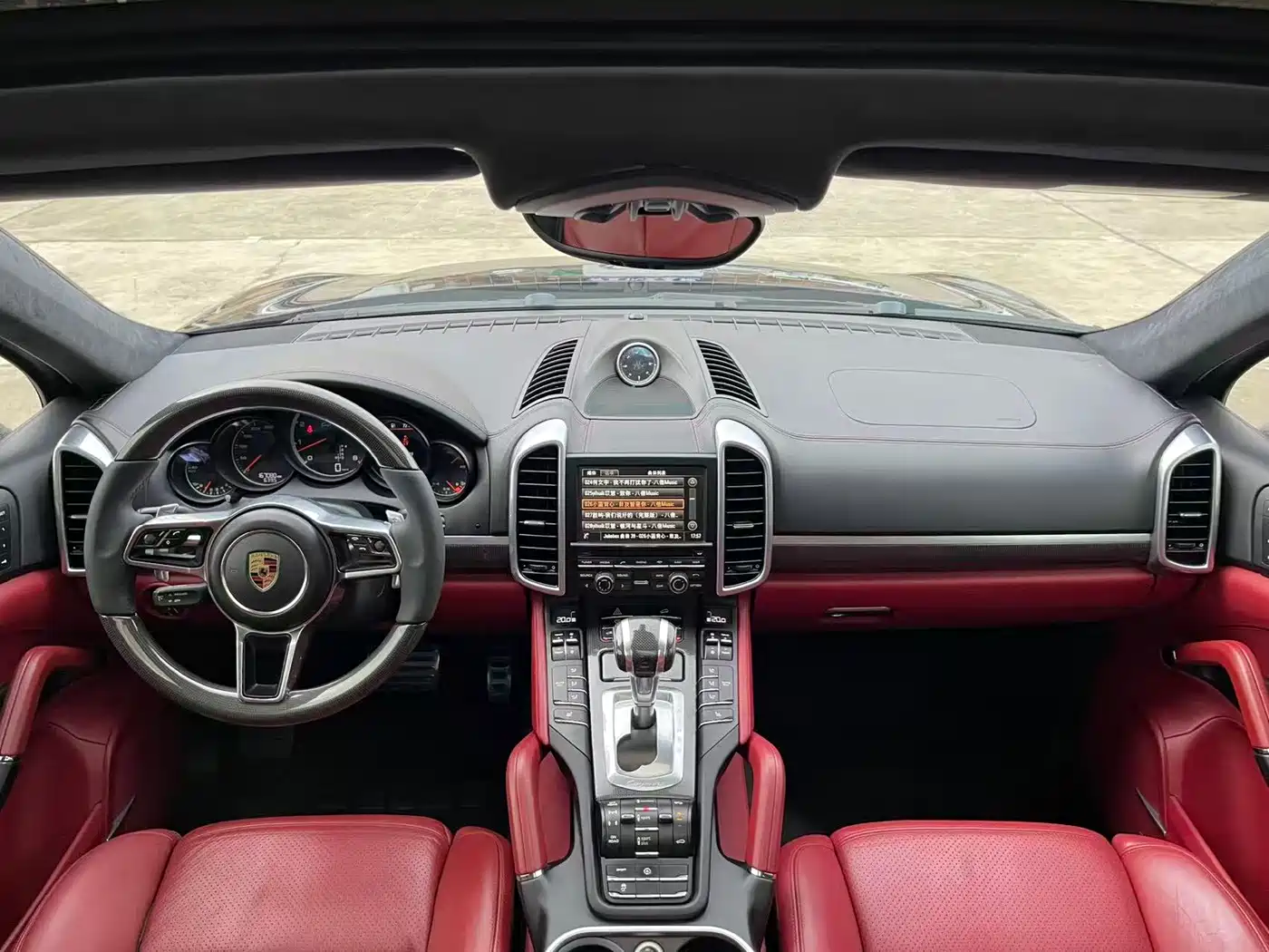 Фото 6 - Porsche Cayenne
