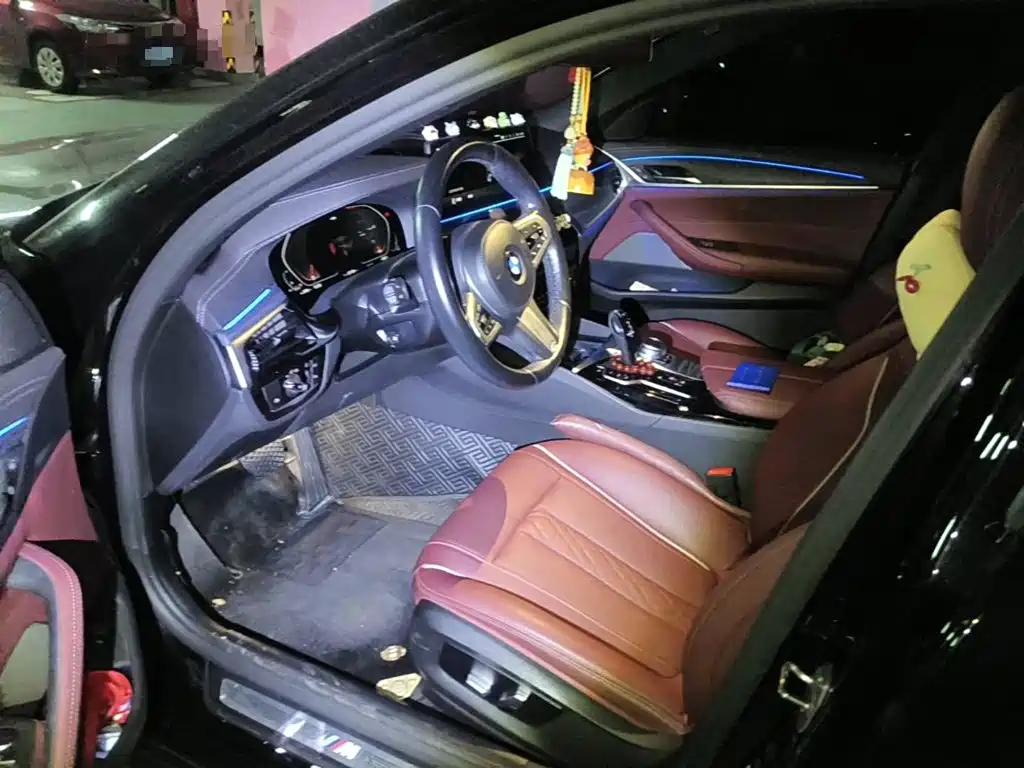 BMW 5 Series, миниатюра 8